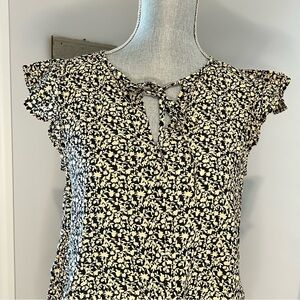 Banana Republic Factory cotton cap sleeve floral shirt size S black and tan